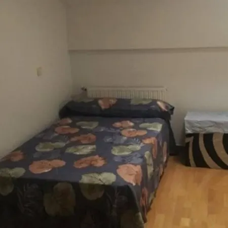 Silencioso Atico A 3 Min Caminando De Escuela Poli Apartman *